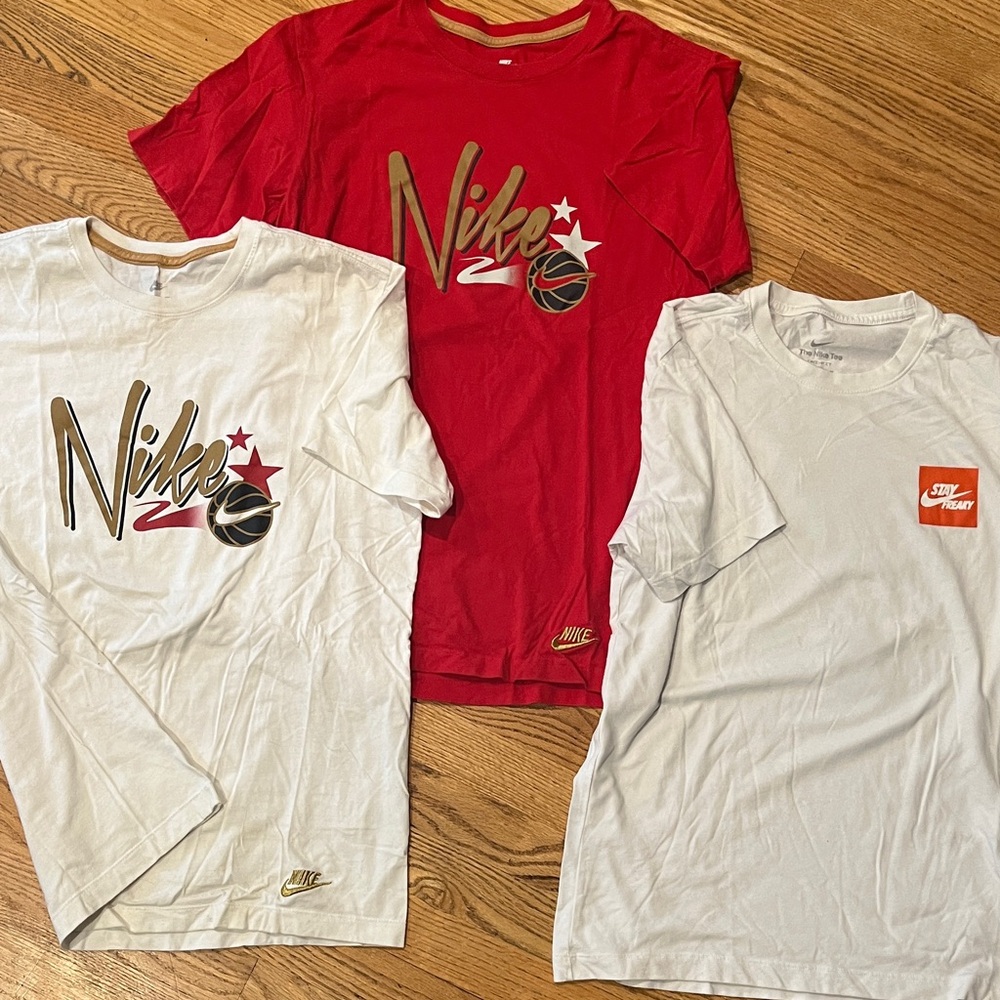 Nike Tees Lot of 3. Men’s size S